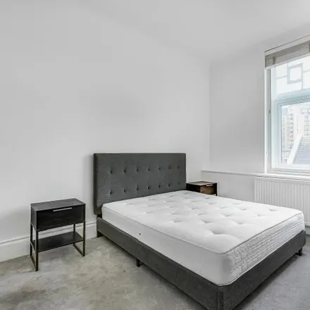 Image 8 - Portman Mansions, Chiltern Street, London, W1U 5AL, United Kingdom - Apartment for rent