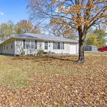 Buy this 3 bed house on 411 West Newton Street in Eldon, MO 65026