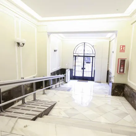 Image 1 - Carrer de València, 137, 08011 Barcelona, Spain - Apartment for rent