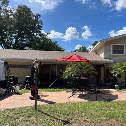 Buy this 5 bed house on 199 Byron Place Southeast in Polk County, FL 33884