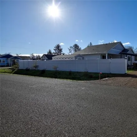 Image 4 - 171 Dorado Avenue Southwest, Ocean Shores, Grays Harbor County, WA 98569, USA - House for sale