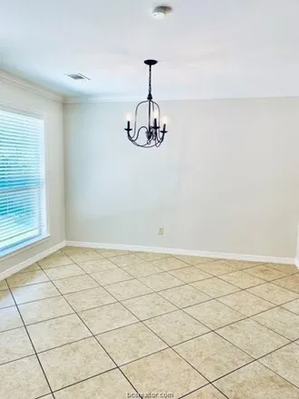 Image 3 - 166 Park Place, College Station, TX 77840, USA - House for sale