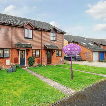Buy this 2 bed townhouse on Inwood's Farm in Eggars Field, Bentley
