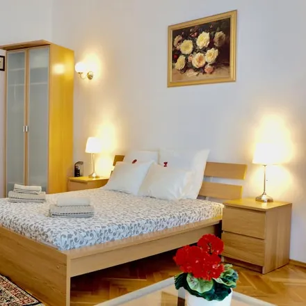 Image 5 - 8th district, Budapest, Central Hungary, Hungary - Apartment for rent