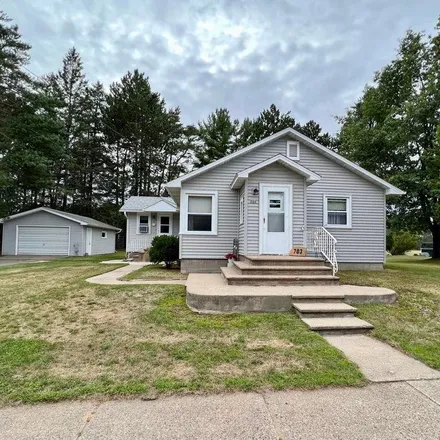 Buy this 2 bed house on 703 Coolidge Avenue in Rhinelander, WI 54501