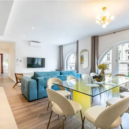 Rent this 4 bed apartment on Rue Saint-Denis in 75001 Paris, France