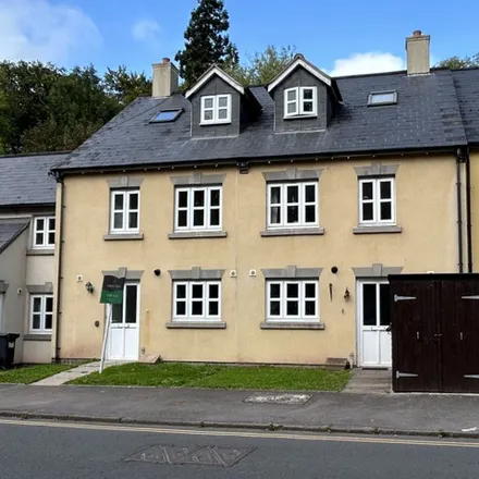 Buy this 3 bed townhouse on The Struet in Brecon, LD3 7LP