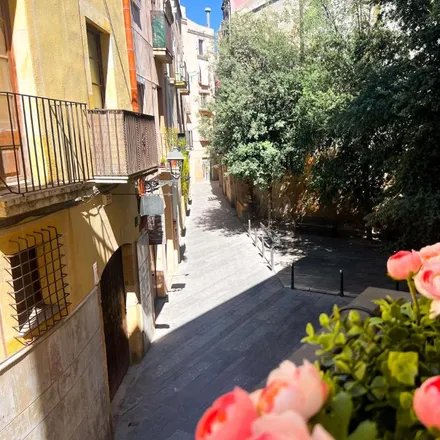 Rent this 2 bed apartment on Filosofía in Plaça Ripoll, 43001 Tarragona