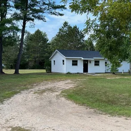 Image 2 - 17364 Spring Street, Wellston, Norman Township, MI 49689, USA - House for sale