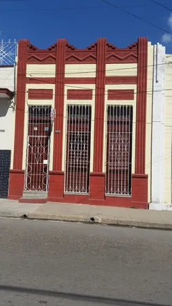 Rent this 2 bed house on Cienfuegos in San Lázaro, CIENFUEGOS