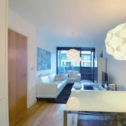 Image 8 - 22 Amelia Street, London, SE17 3BZ, United Kingdom - Apartment for rent