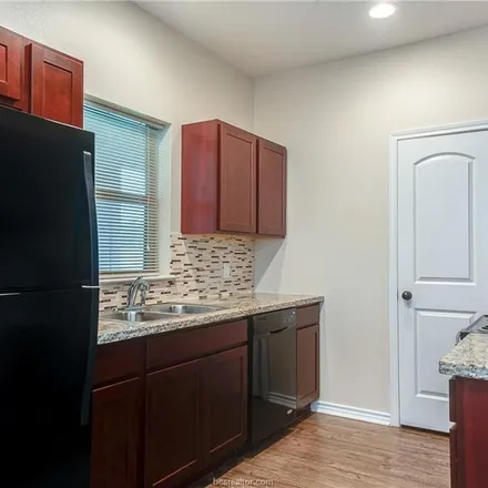 Image 3 - 2117 Dartmouth Street, College Station, TX 77840, USA - Apartment for rent