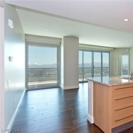 Image 4 - Turnberry Towers Tower I, Joe W Brown Drive, Winchester, NV 89169, USA - Condo for rent