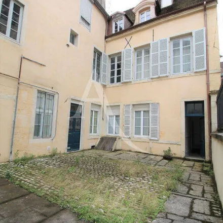 Image 5 - 10 Rue du Chateau, 21000 Dijon, France - Apartment for rent