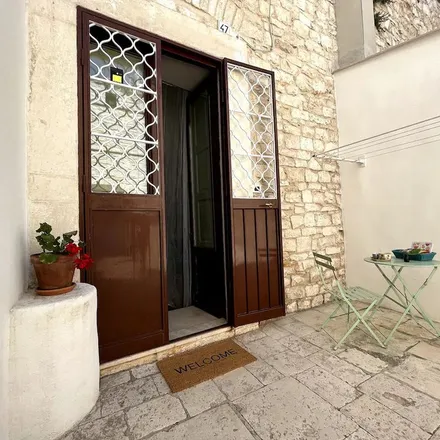Image 7 - Palazzo Saraceno, Via Gelso, 70054 Giovinazzo BA, Italy - Apartment for rent