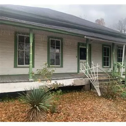 Buy this 3 bed house on 348 Unetta Street in Hattiesburg, MS 39401