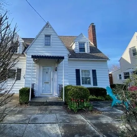 Buy this 3 bed house on 15 Dewitt Street in Village of Johnson City, NY 13790