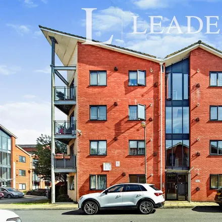 Rent this 2 bed apartment on Slade Way in London, CR4 2GB