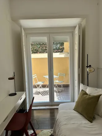 Rent this 4 bed room on Rua Frei Bartolomeu dos Mártires in 1300-166 Lisbon, Portugal