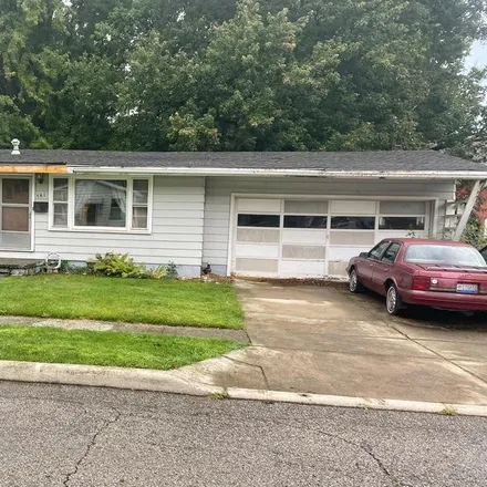 Buy this 3 bed house on 561 Park Avenue in Bucyrus, OH 44820