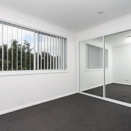 Image 4 - Felix Avenue, Horsley NSW 2530, Australia - Apartment for rent