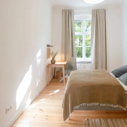 Rent this 3 bed room on Jugendverkehrsschule Moabit in Bremer Straße 10, 10551 Berlin
