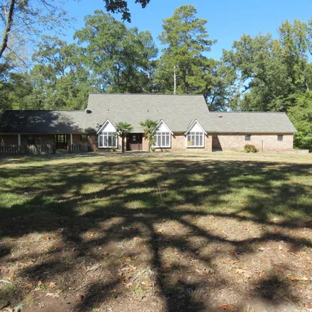 Buy this 5 bed house on 5116 Old Warren Road in Pine Bluff, AR 71603