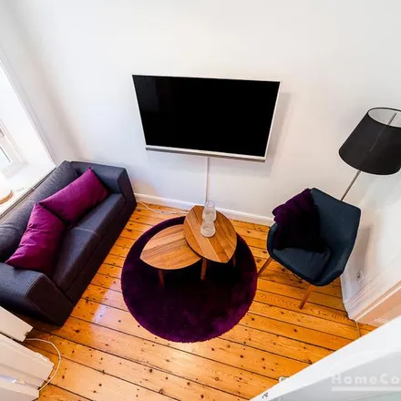 Rent this 3 bed apartment on Bellealliancestraße 41 in 20259 Hamburg, Germany