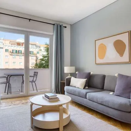 Image 9 - Avenida de Roma, 1700-344 Lisbon, Portugal - Apartment for rent