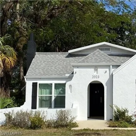 Image 2 - 1959 Canal Street, Fort Myers, FL 33901, USA - House for sale