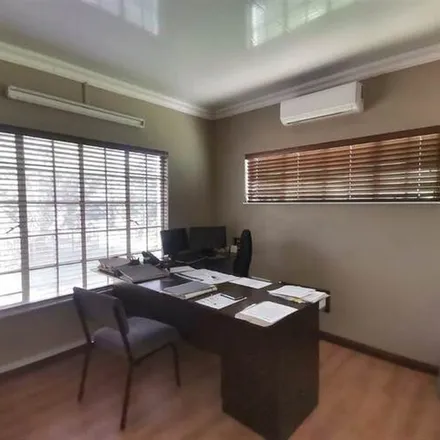Image 2 - Luce Street, Sinoville, Pretoria, 0129, South Africa - Apartment for rent
