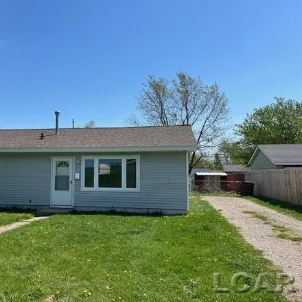 Buy this 3 bed house on 1131 Division Street in Adrian, MI 49221