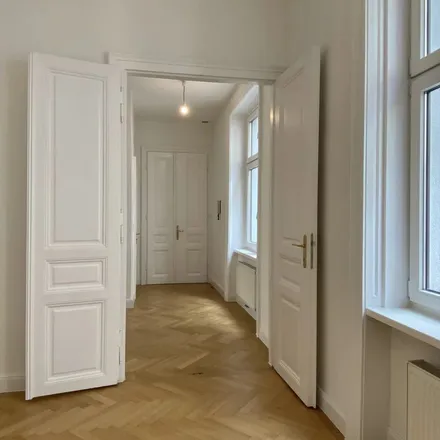 Image 2 - Mayerhofgasse 22, 1040 Vienna, Austria - Apartment for rent