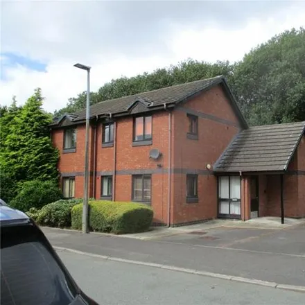 Buy this 4 bed house on Hollin Street in Blackburn, BB2 4AW