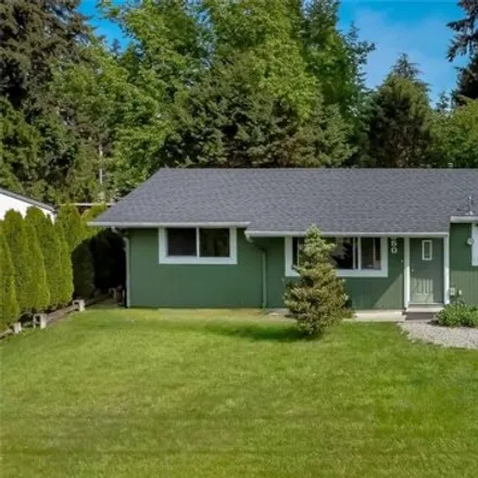 Buy this 4 bed house on 550 Southwest 305th Street in Federal Way, WA 98023