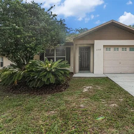 Buy this 3 bed house on 1102 Old Mossy Court in Plant City, FL 33563