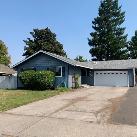 Buy this 3 bed house on 3268 Tahitian Avenue in Medford, OR 97504