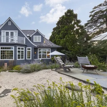 Rent this 3 bed house on 69 Treasure Island Drive in Amagansett, East Hampton