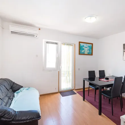 Rent this 2 bed apartment on Zadarska ulica in 53291 Grad Novalja, Croatia
