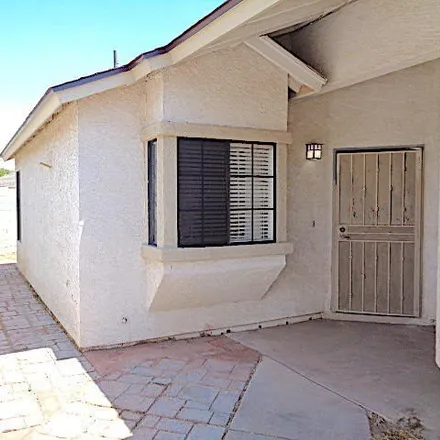 Image 2 - 4711 East Brown Road, Mesa, AZ 85205, USA - House for rent
