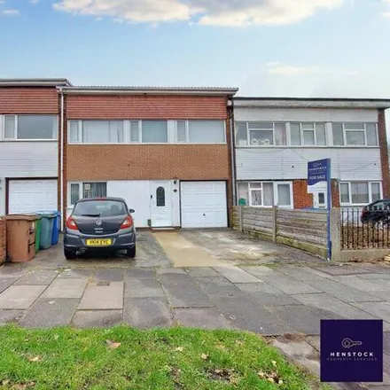 Buy this 4 bed townhouse on Mainway East in Middleton, M24 1RD