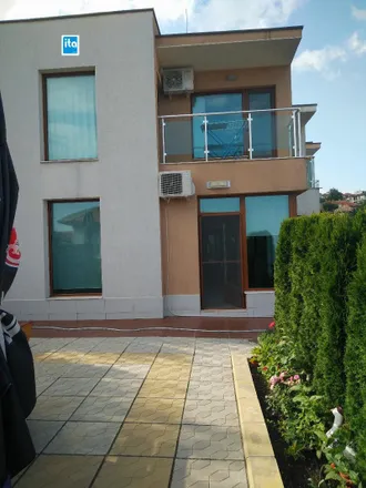 Rent this studio house on Cherno more in Vasil Levski, Balchik 9601