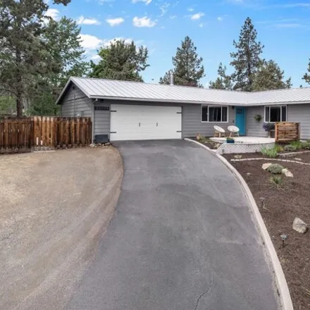 Image 3 - 20974 Southeast Westview Drive, Bend, OR 97702, USA - House for sale