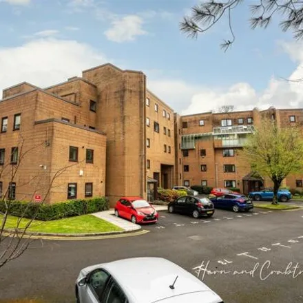 Buy this 2 bed apartment on The Crescent in Cardiff, CF5 2DL