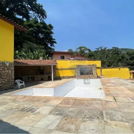Buy this 6 bed house on Pracinha das Damas in Estrada de Jacarepaguá, Itanhangá