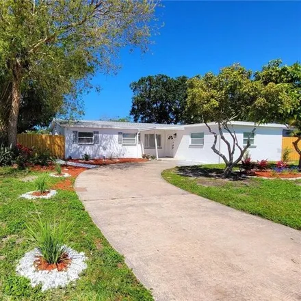 Rent this 3 bed house on 6363 56th Avenue North in Pinellas County, FL 33709