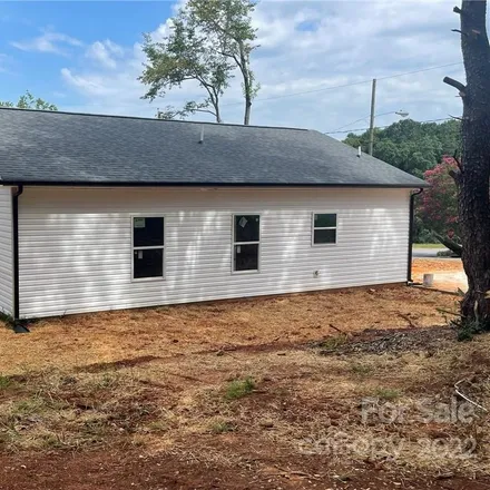 Image 4 - 1500 Hilltop Drive, Eastway Heights, Shelby, NC 28150, USA - House for sale