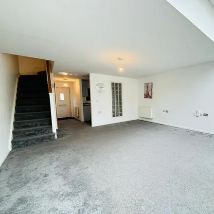 Rent this 3 bed duplex on Great Clowes Street/Broughton Lane in Great Clowes Street, Salford