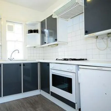Image 5 - 112 Gloucester Terrace, London, W2 3HH, United Kingdom - Apartment for rent