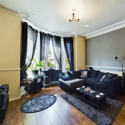 Image 3 - Tring Road, Aylesbury, HP20 1LD, United Kingdom - Apartment for sale